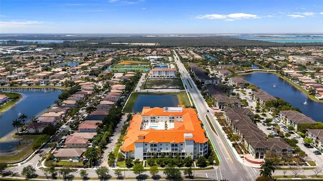 $440,000 | 10950 Northwest 82nd Street, Unit 109, Doral, FL 33178