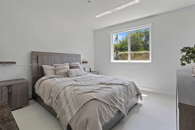 $440,000 | 10950 Northwest 82nd Street, Unit 109, Doral, FL 33178