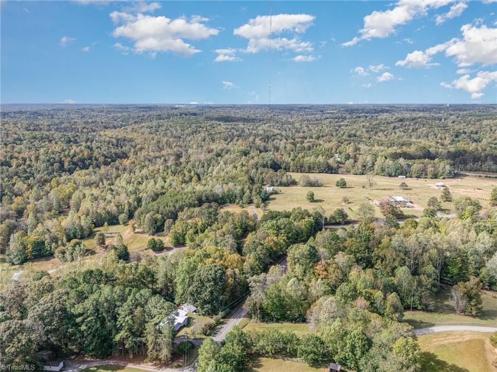 624 Lowe Road Madison, NC 27025 - Photo 43 of 47