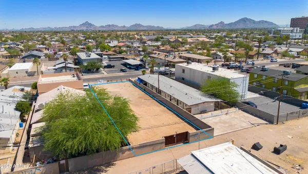 $225,000 | 2145 East Taylor Street, Unit 11, Phoenix, AZ 85006