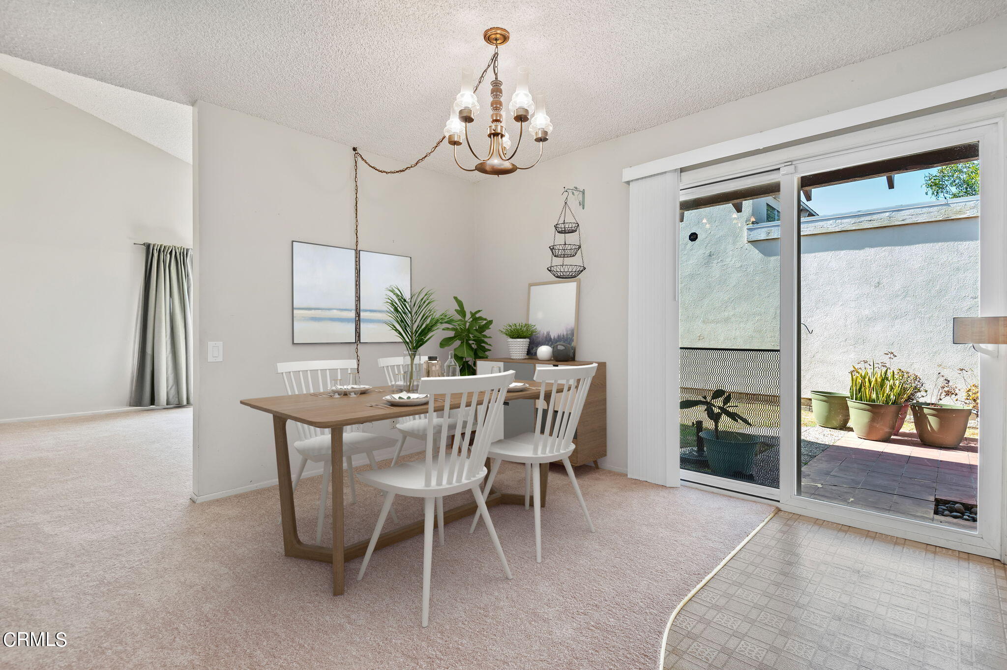 1150 Camelot Way Oxnard, CA 93030 - Photo 8 of 30 3-web-or-mls-03 - Dining (virtual)