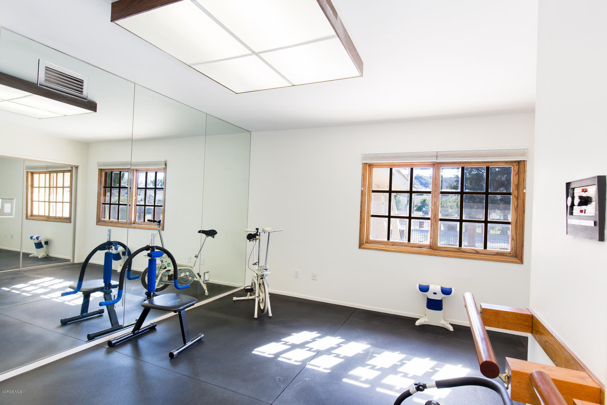 4973 Leeds Street Simi Valley, CA 93063 - Photo 22 of 50 IMG_7147-Edit