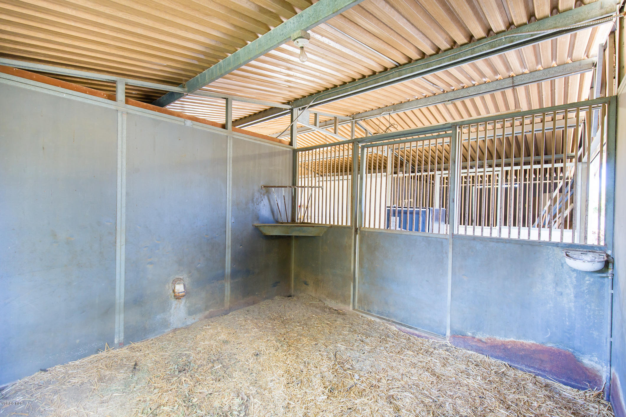 4973 Leeds Street Simi Valley, CA 93063 - Photo 40 of 50 IMG_7086