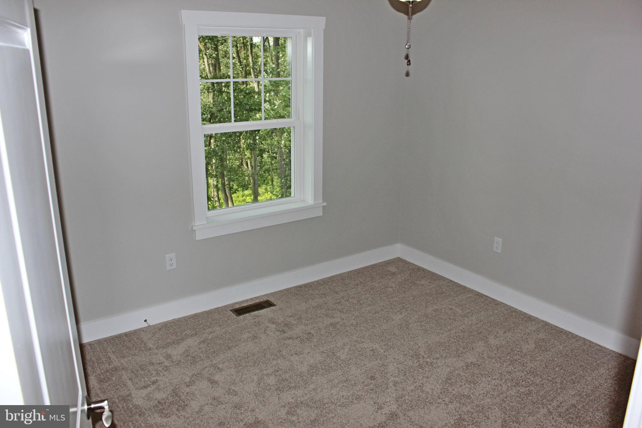 225 West Newport Road Lititz, PA 17543 - Photo 15 of 31