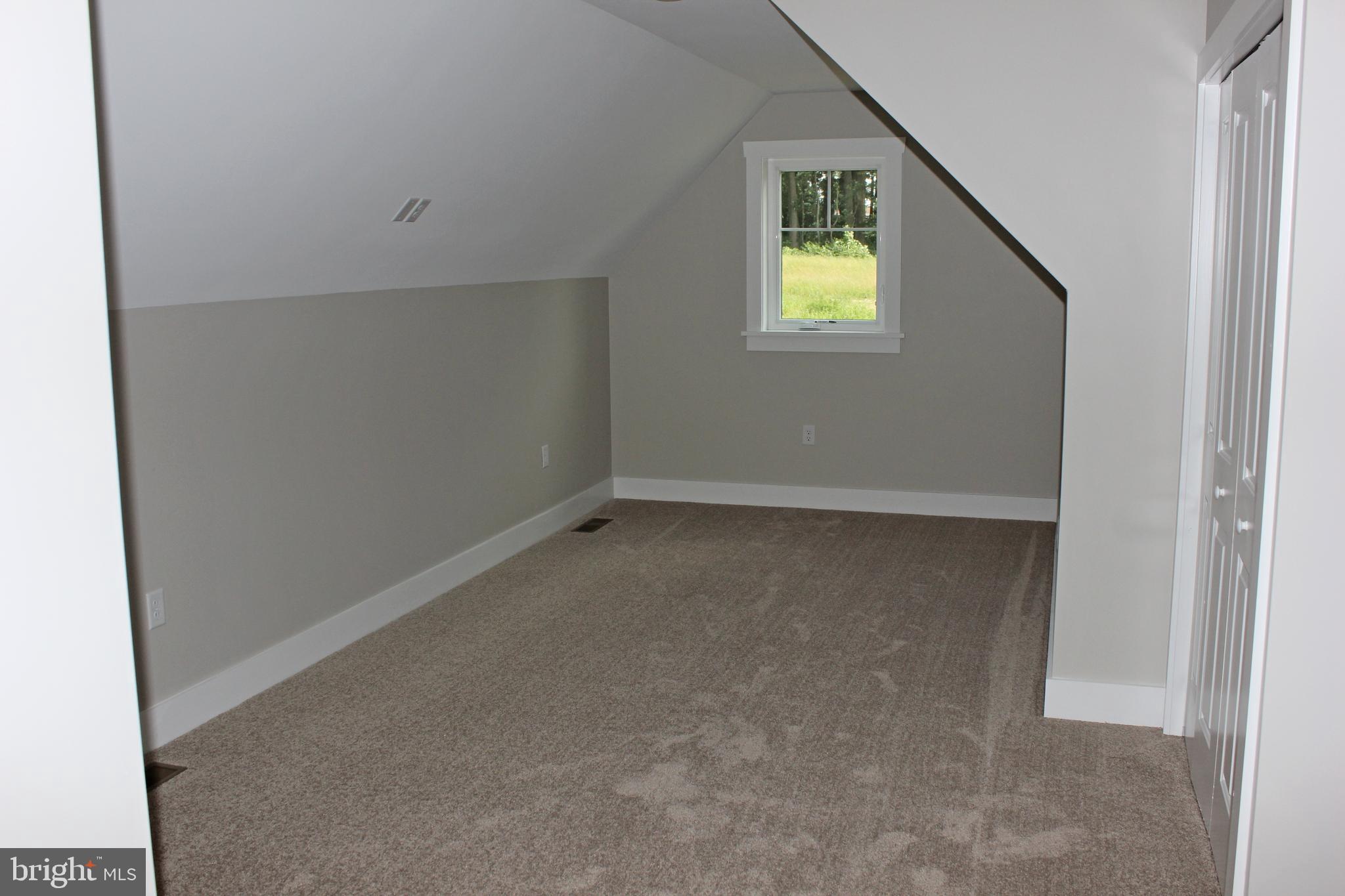 225 West Newport Road Lititz, PA 17543 - Photo 16 of 31