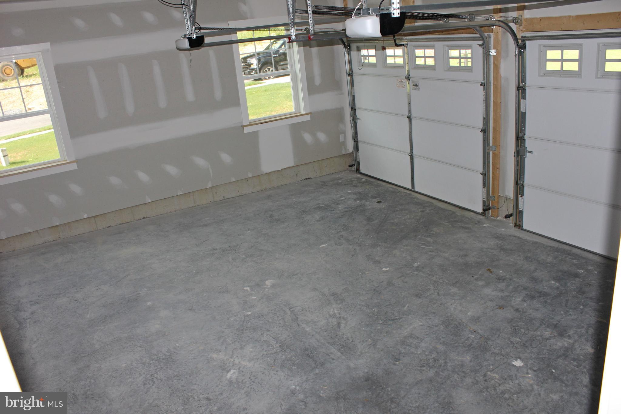 225 West Newport Road Lititz, PA 17543 - Photo 26 of 31