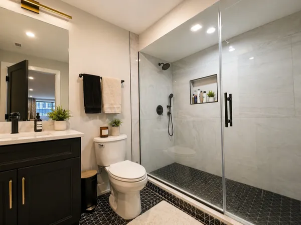$5,250 | 1311 North Rockwell Street, Unit 1, Chicago, IL 60622