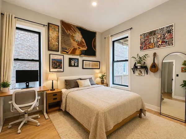 $5,250 | 1311 North Rockwell Street, Unit 1, Chicago, IL 60622