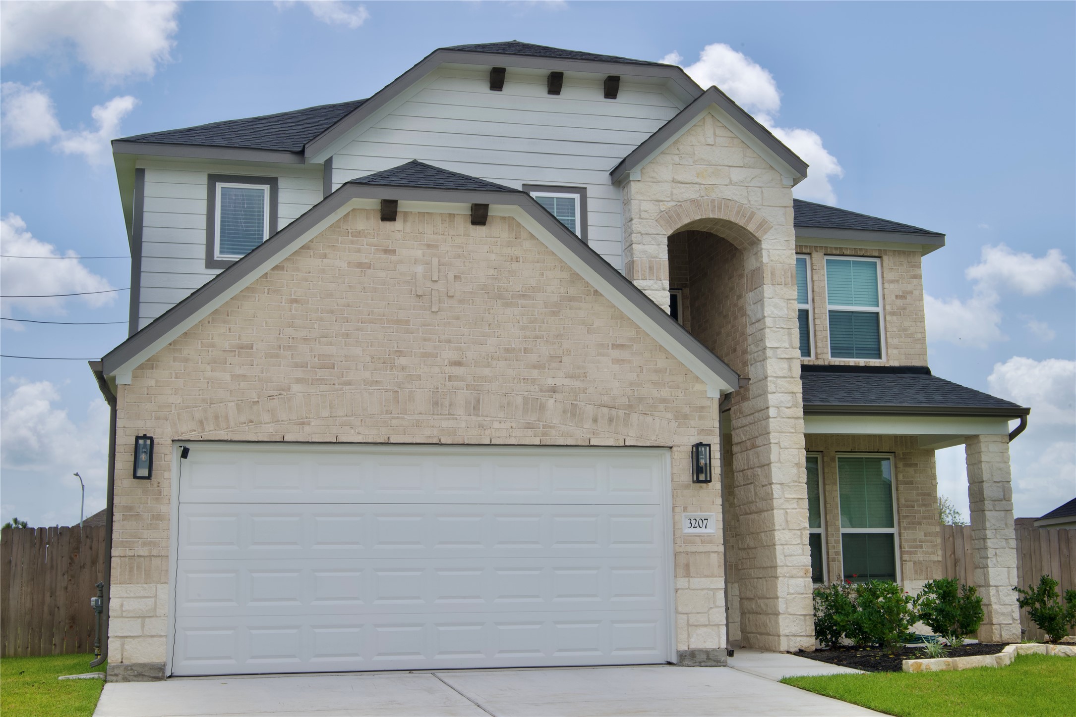 3207 Tilley Drive Rosenberg, TX 77471 - Photo 3 of 43 a view of a house with a yard