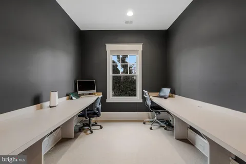 $2,750,000 | 362 Park Street Northeast, Vienna, VA 22180