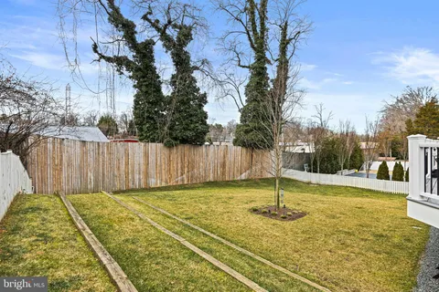 $2,750,000 | 362 Park Street Northeast, Vienna, VA 22180