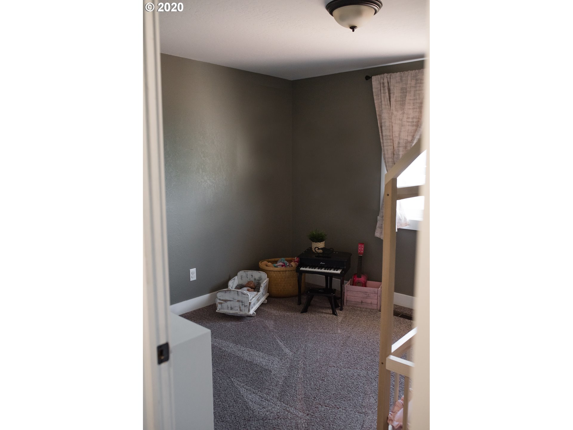1903 Southwest Perkins Avenue Pendleton, OR 97801 - Photo 23 of 31
