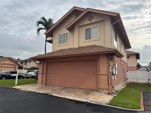 $950,000 | 94-205 Huewai Place, Unit 78, Waipahu, HI 96797