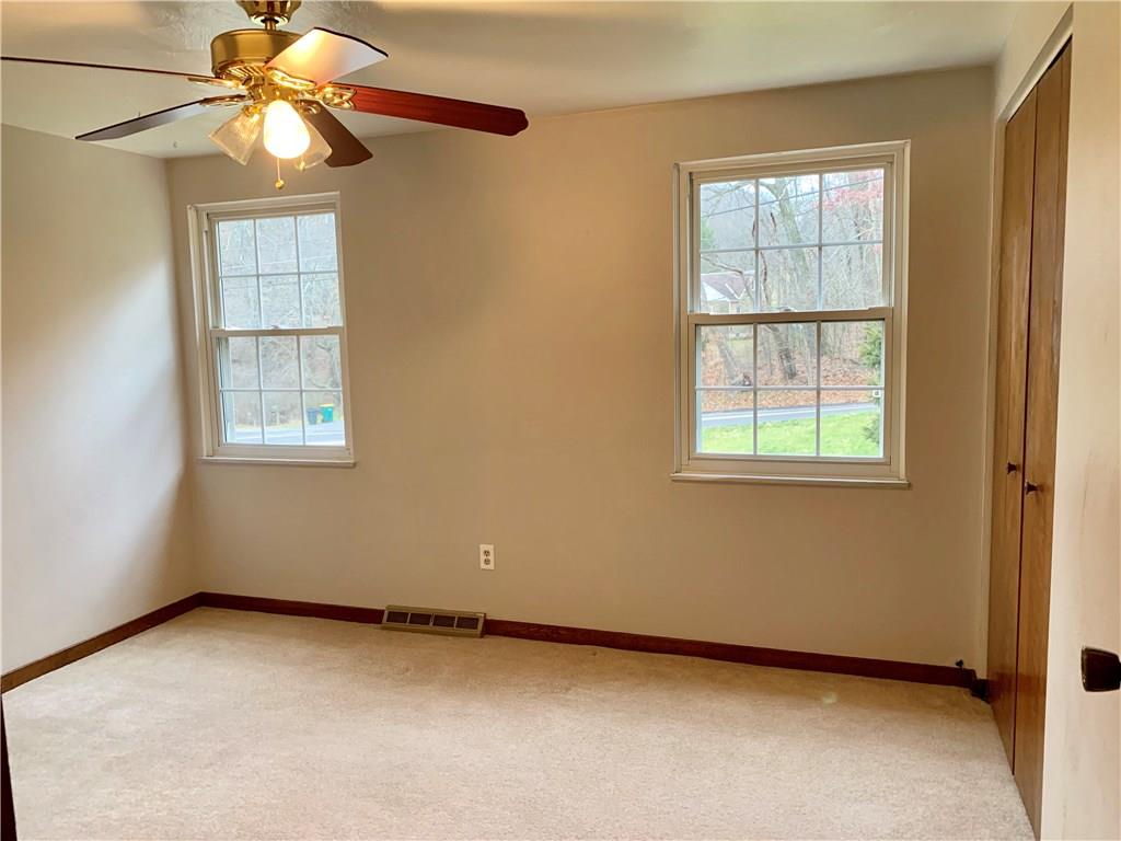 2550 Cole Road Wexford, PA 15090 - Photo 16 of 17 Gallery Image 16