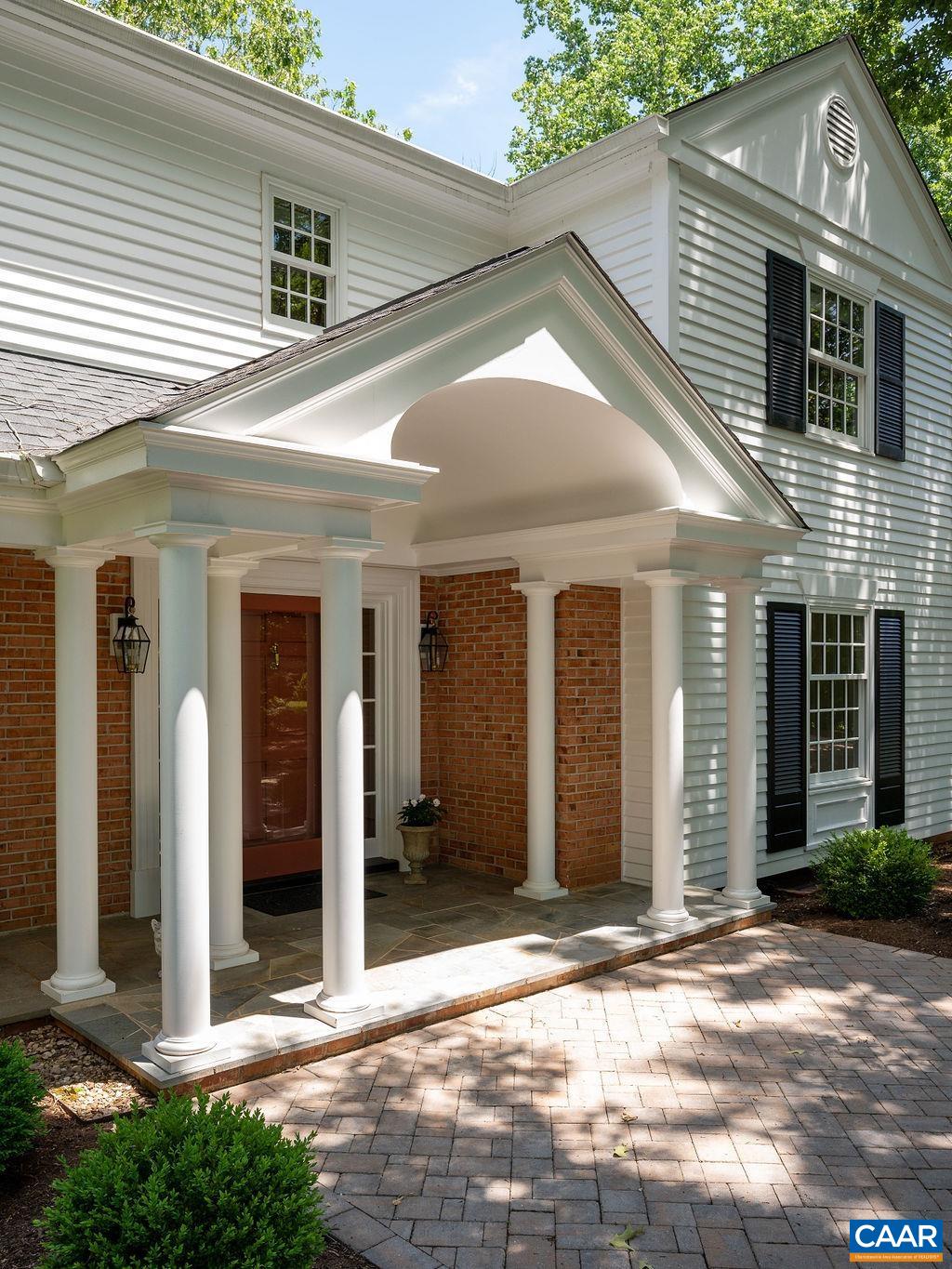 969 Tanglewood Road Charlottesville, VA 22901 - Photo 7 of 62 a front view of a house
