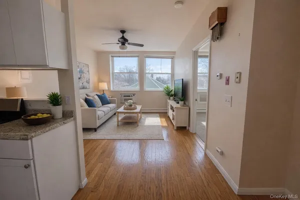 $1,300 | 39 Church Street, Unit 54, Port Jervis, NY 12771