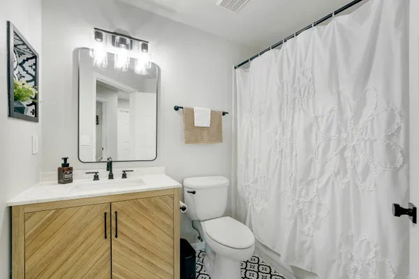 $389,999 | 226 Foxtail Drive, Greenacres, FL 33415