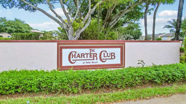 $389,999 | 226 Foxtail Drive, Greenacres, FL 33415
