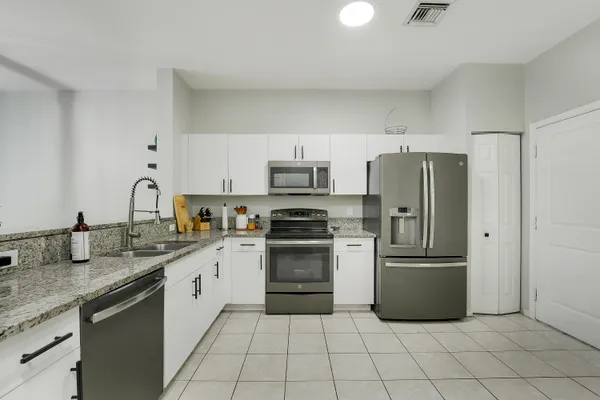 $389,999 | 226 Foxtail Drive, Greenacres, FL 33415