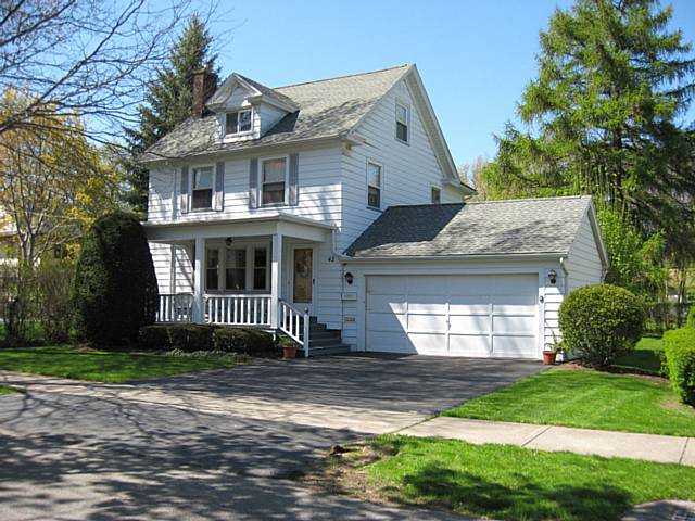 42 Charlton Road Irondequoit, NY 14617 - Photo 1 of 1 Exterior Front