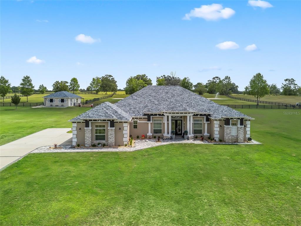 7161 Northeast 22nd Ct Road Ocala, FL 34479 - Photo 4 of 81