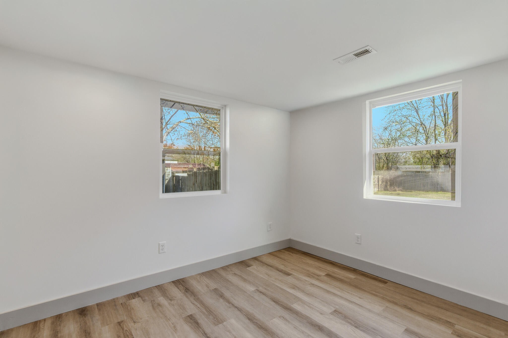 2317 Howell Street Cleveland, TN 37323 - Photo 12 of 39 an empty room with a window