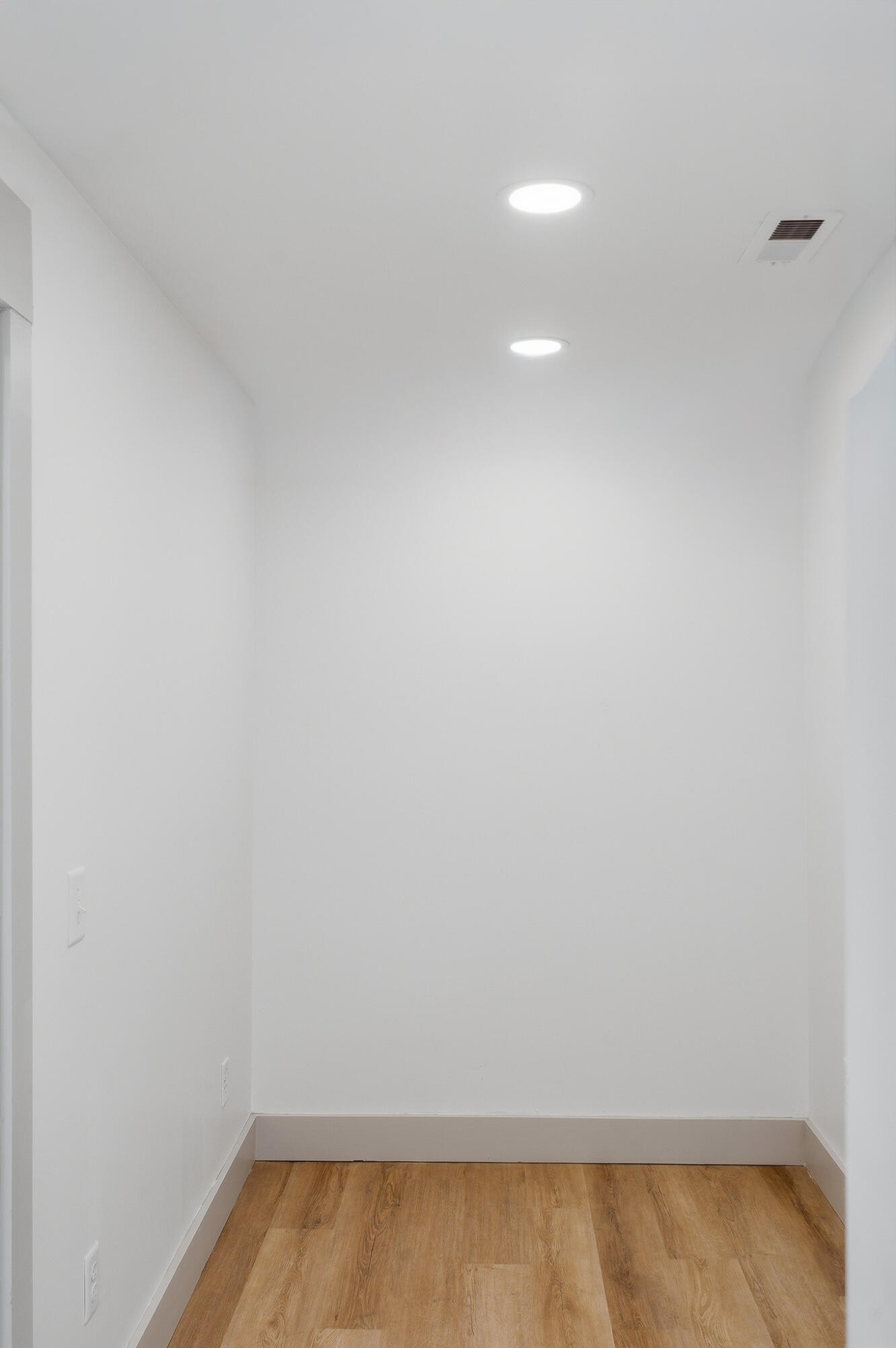 2317 Howell Street Cleveland, TN 37323 - Photo 22 of 39 a view of small space