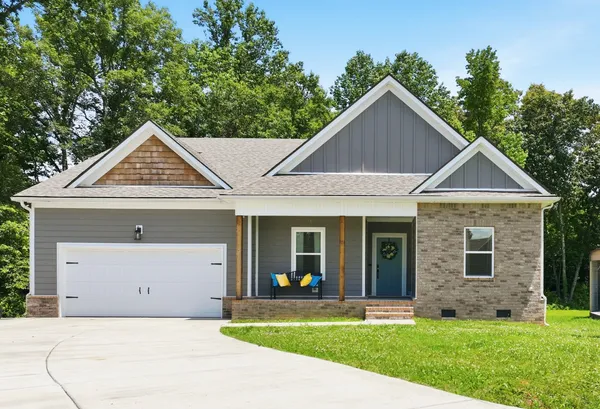 $399,900 | 141 Stone Haven, Smithville, TN 37166