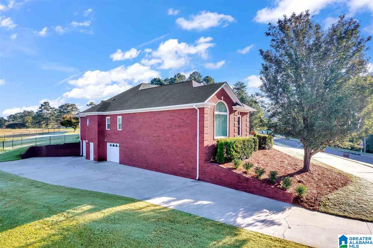 1664 Quail Ridge Drive Gardendale, AL 35071 - Photo 3 of 50