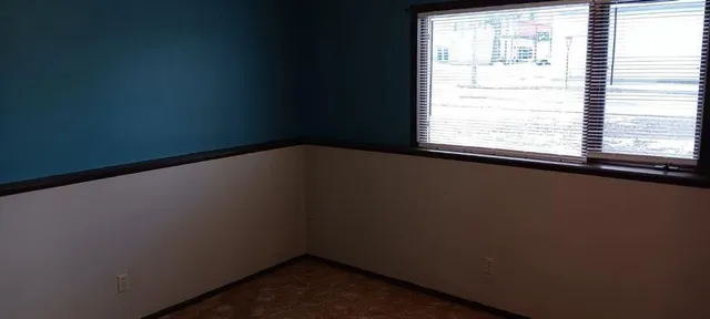 $799,000 | 100 North Green Street, Yates Center, KS 66783