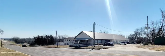 $799,000 | 100 North Green Street, Yates Center, KS 66783