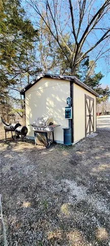 $799,000 | 100 North Green Street, Yates Center, KS 66783