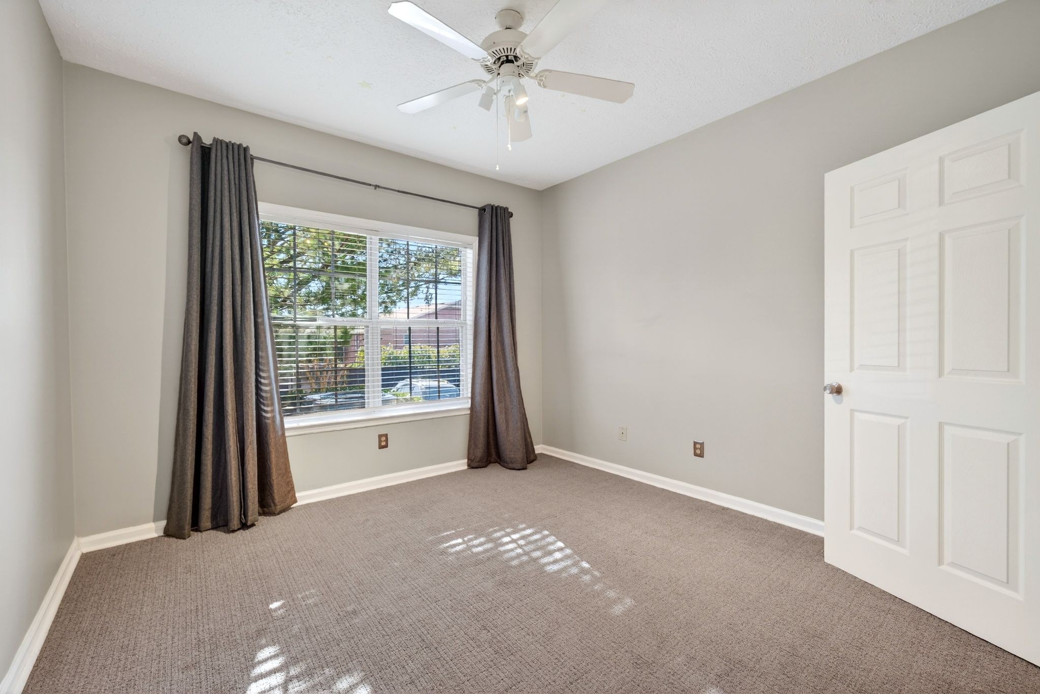 2025 Woodmont Boulevard, Unit 226 Nashville, TN 37215 - Photo 12 of 27