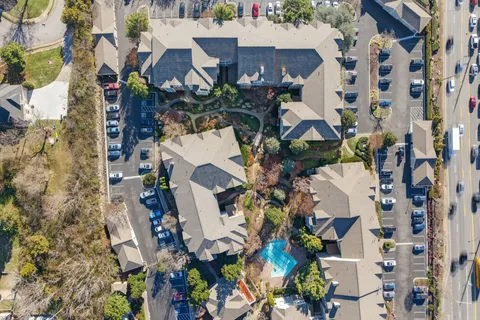 $239,000 | 2025 Woodmont Boulevard, Unit 226, Nashville, TN 37215