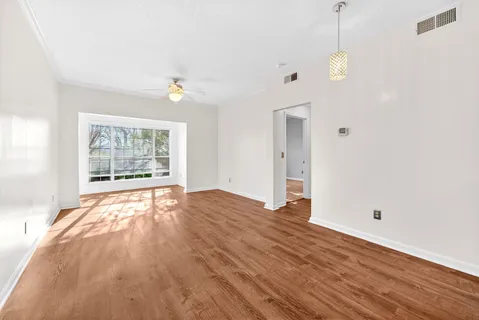 $239,000 | 2025 Woodmont Boulevard, Unit 226, Nashville, TN 37215