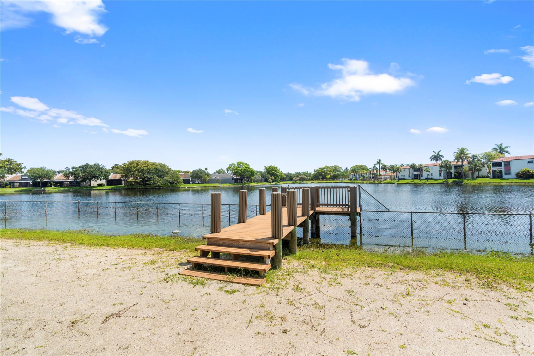 900 Colony Point Circle, Unit 511 Pembroke Pines, FL 33026 - Photo 3 of 38 Photo 1