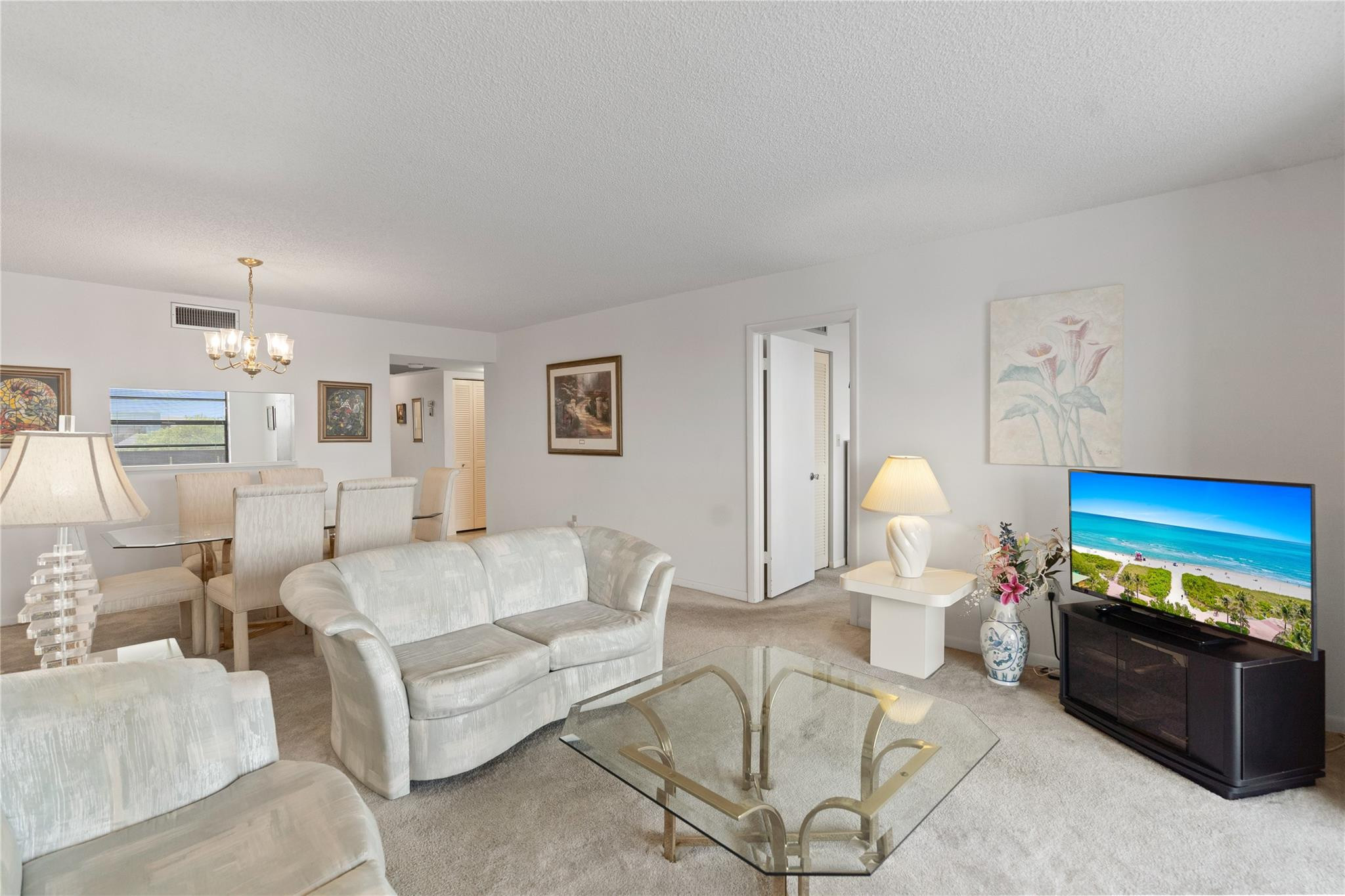 900 Colony Point Circle, Unit 511 Pembroke Pines, FL 33026 - Photo 7 of 38 Photo 5