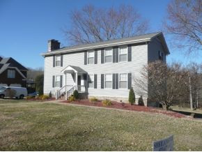 200 Old Castle Road Kingsport, TN 37660 - Photo 1 of 18 Photo 1