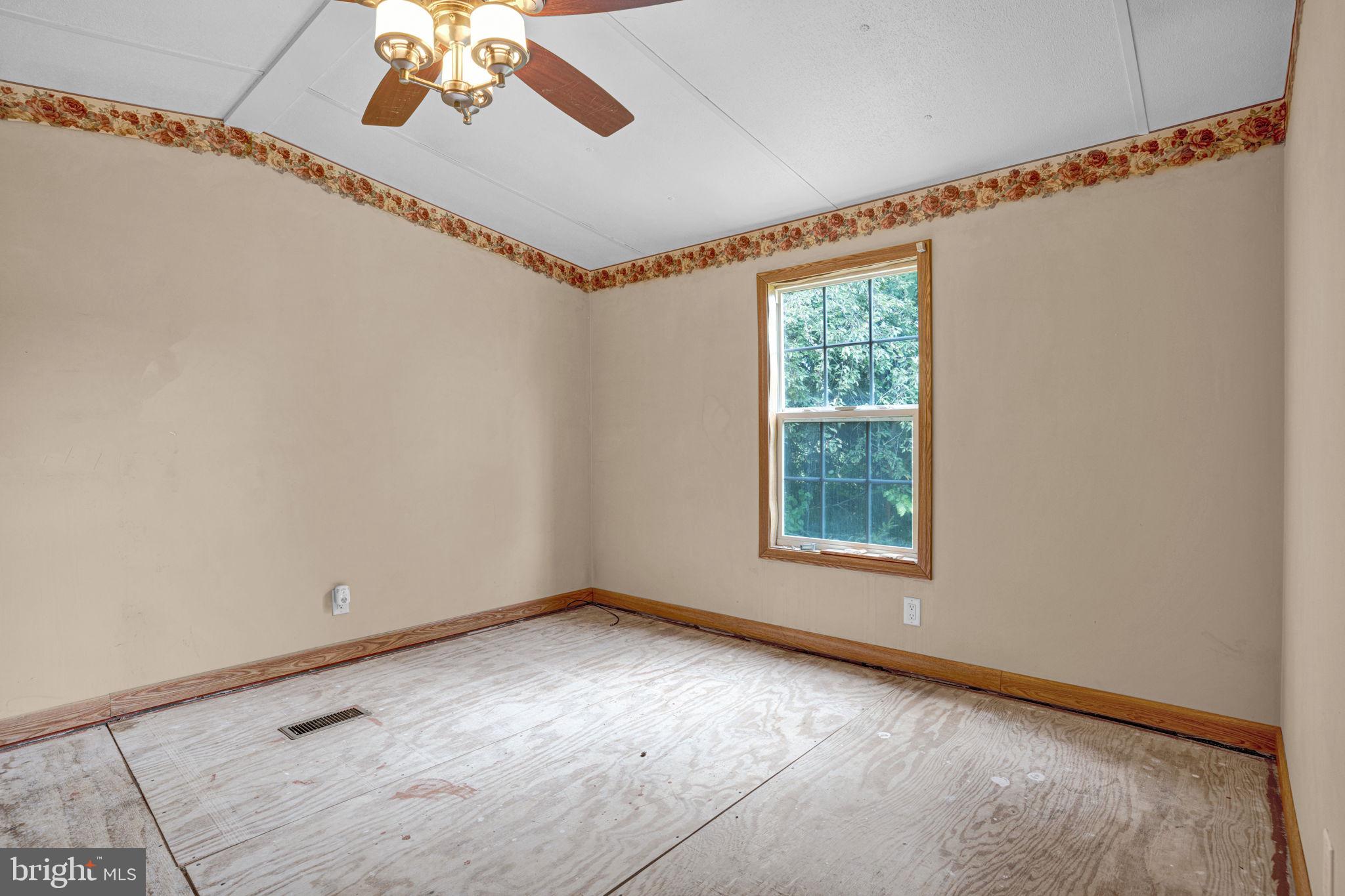 8 Bonneau Heights Road Gettysburg, PA 17325 - Photo 10 of 21
