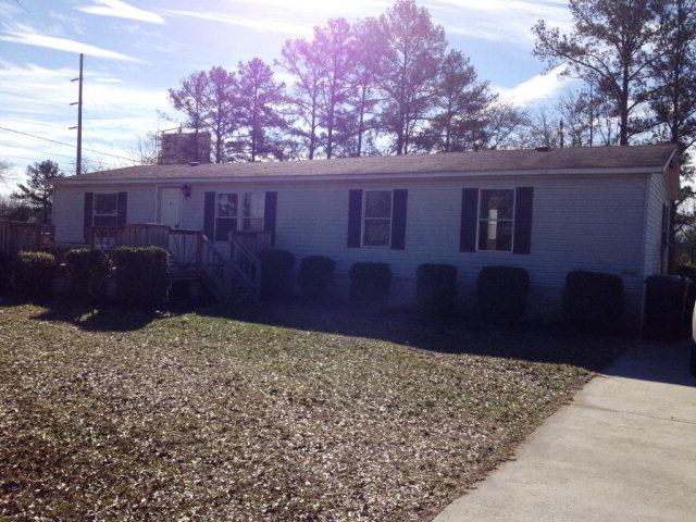 261 High Point Drive Byron, GA 31008 - Photo 1 of 1 Primary Photo