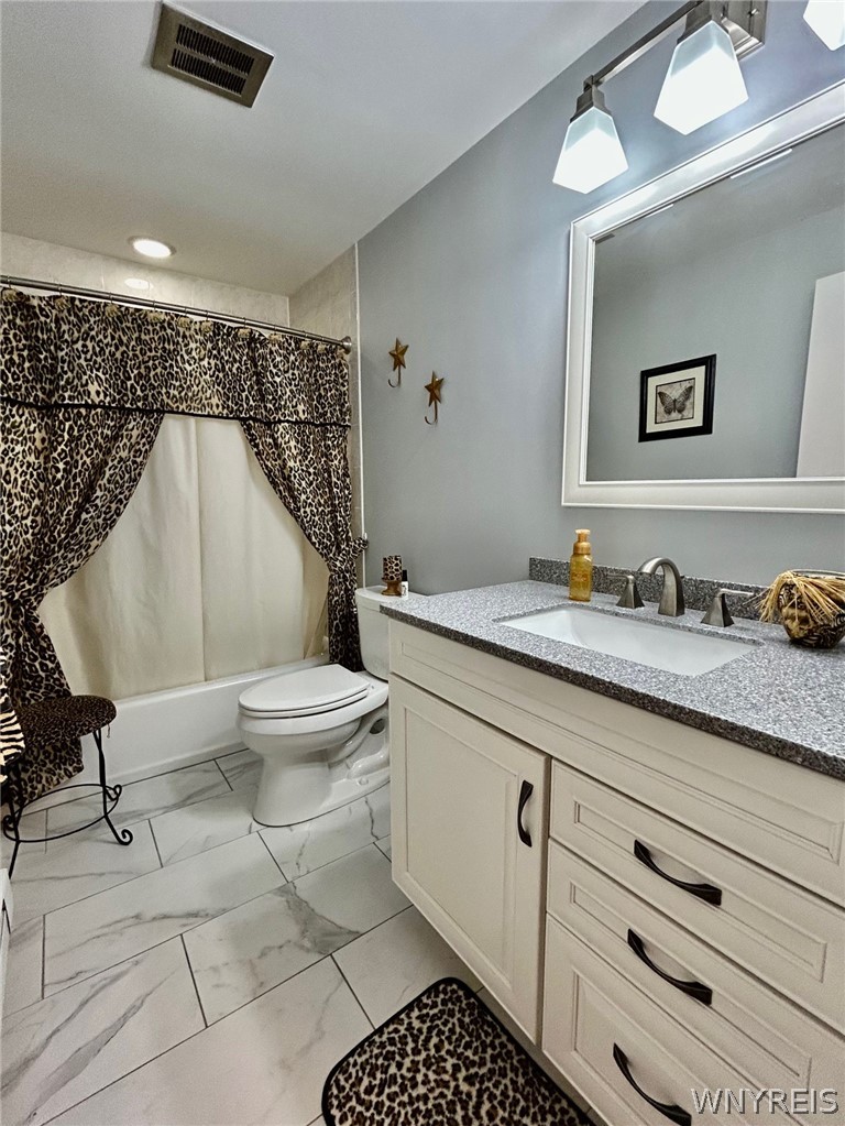 345 South Cayuga Road, Unit D Amherst, NY 14221 - Photo 28 of 35