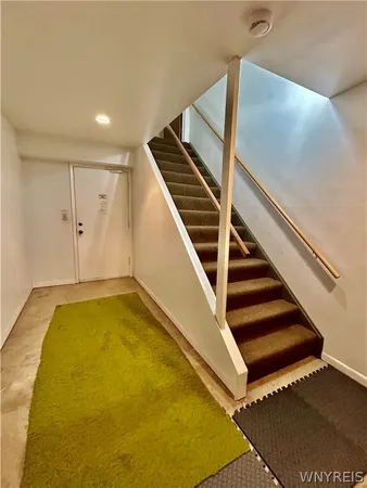 $215,000 | 345 South Cayuga Road, Unit D, Amherst, NY 14221