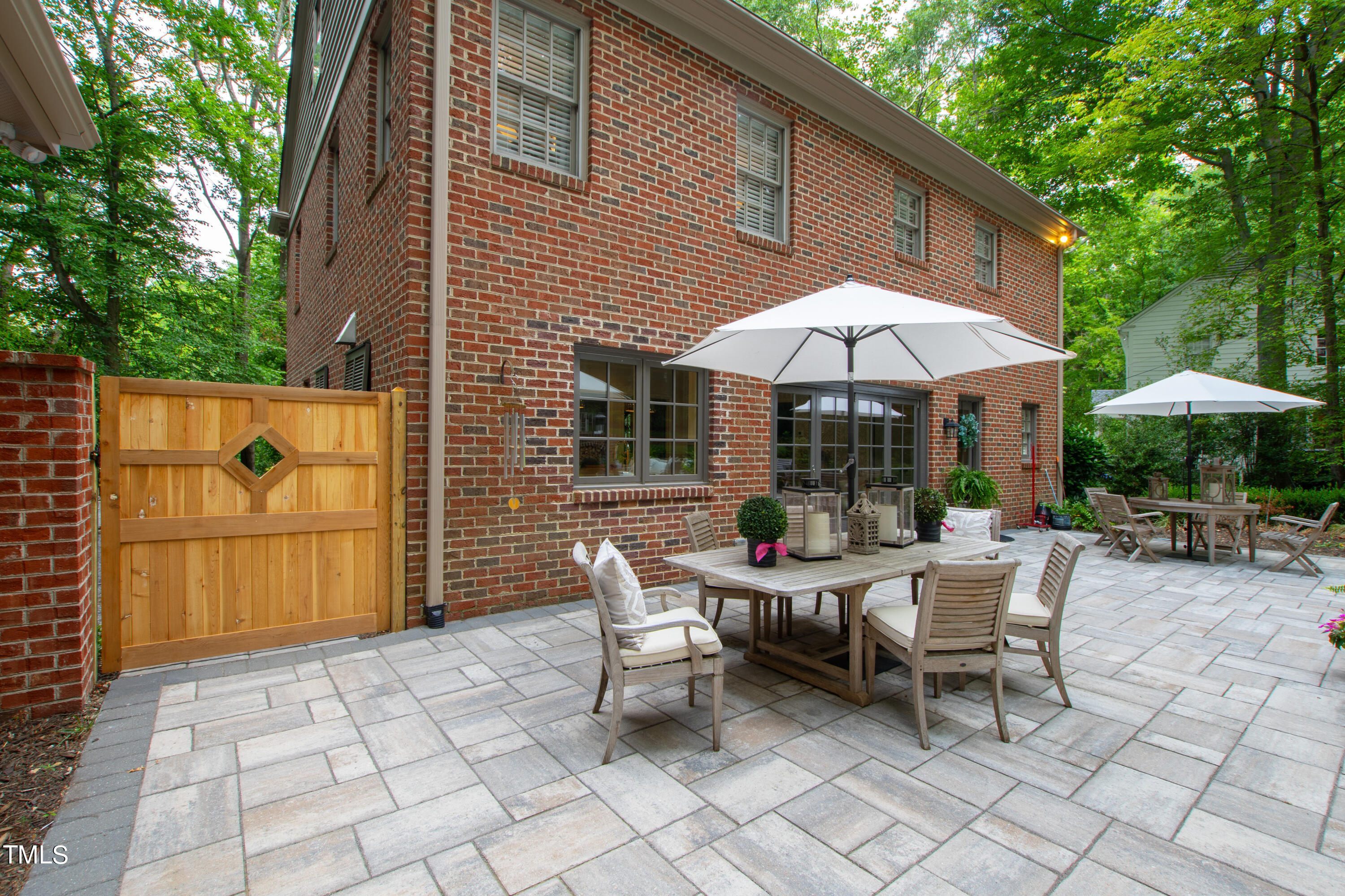 612 Marlowe Road Raleigh, NC 27609 - Photo 17 of 60 BAck 8
