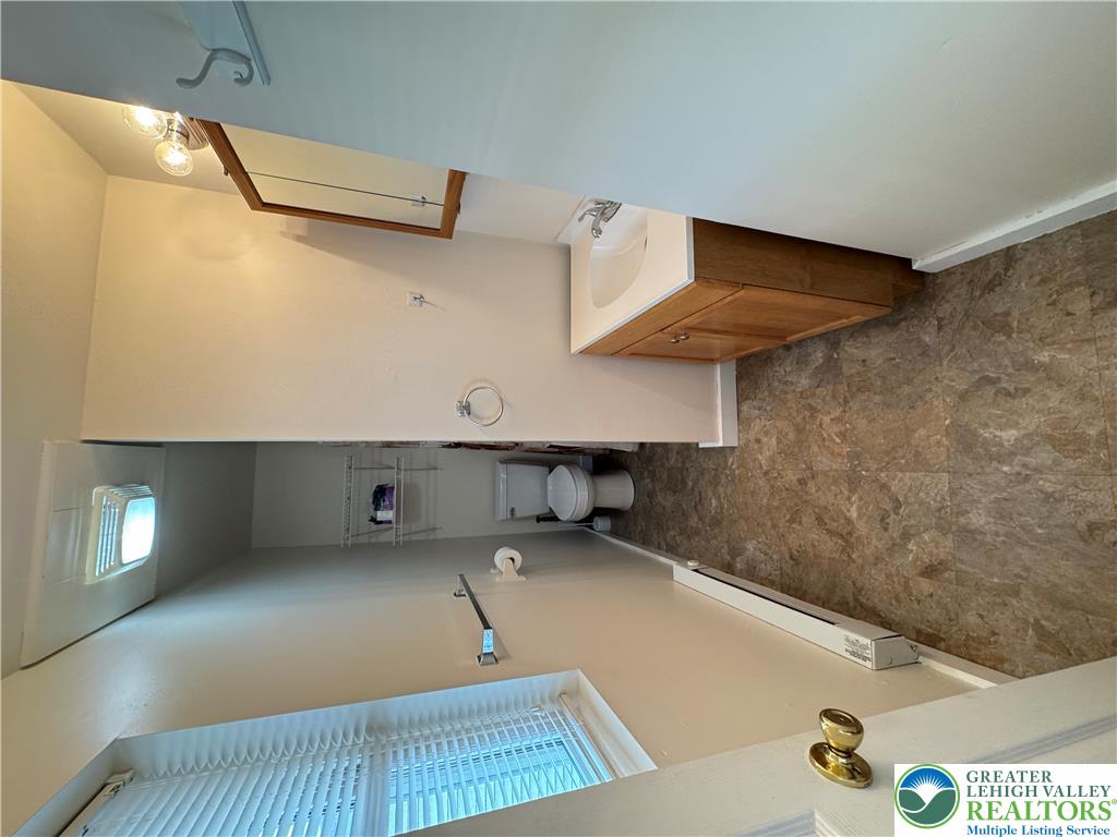 748 Mauch Chunk Road Palmerton, PA 18071 - Photo 14 of 22