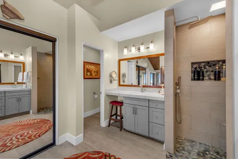 $1,895,000 | 50 Puu Anoano Street, Unit 1602, Lahaina, HI 96761