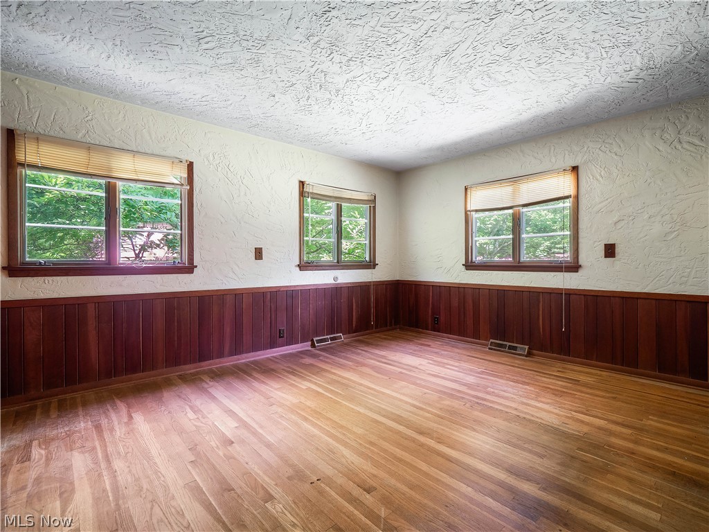 8764 Wilson Mills Road Chesterland, OH 44026 - Photo 16 of 47 Gallery Image 16