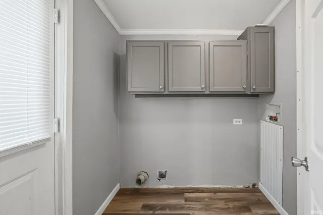 $129,900 | 705 South Clinton Street, West Lebanon, IN 47991