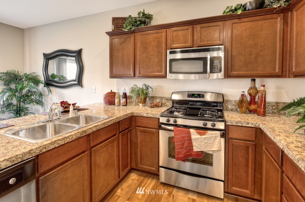 3410 176th Place Southeast, Unit 54 Bothell, WA 98012 - Photo 7 of 15 Gallery Image 7