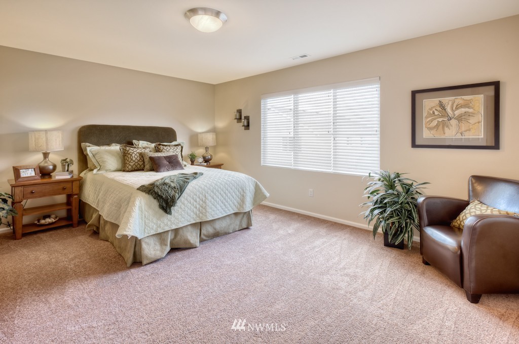 3410 176th Place Southeast, Unit 54 Bothell, WA 98012 - Photo 9 of 15 Gallery Image 9