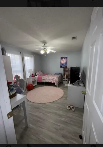 $2,100 | 2800 Pinnacle Point Drive, Crestview, FL 32539